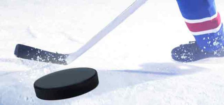hockey su ghiaccio